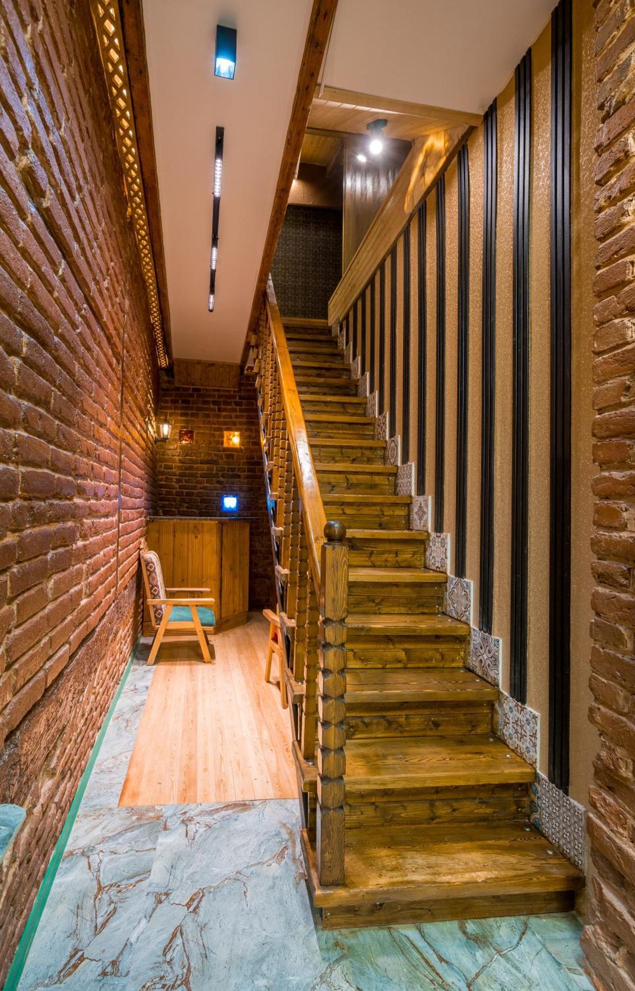 Apart View Hotel & Spa Tbilisi ภายนอก รูปภาพ