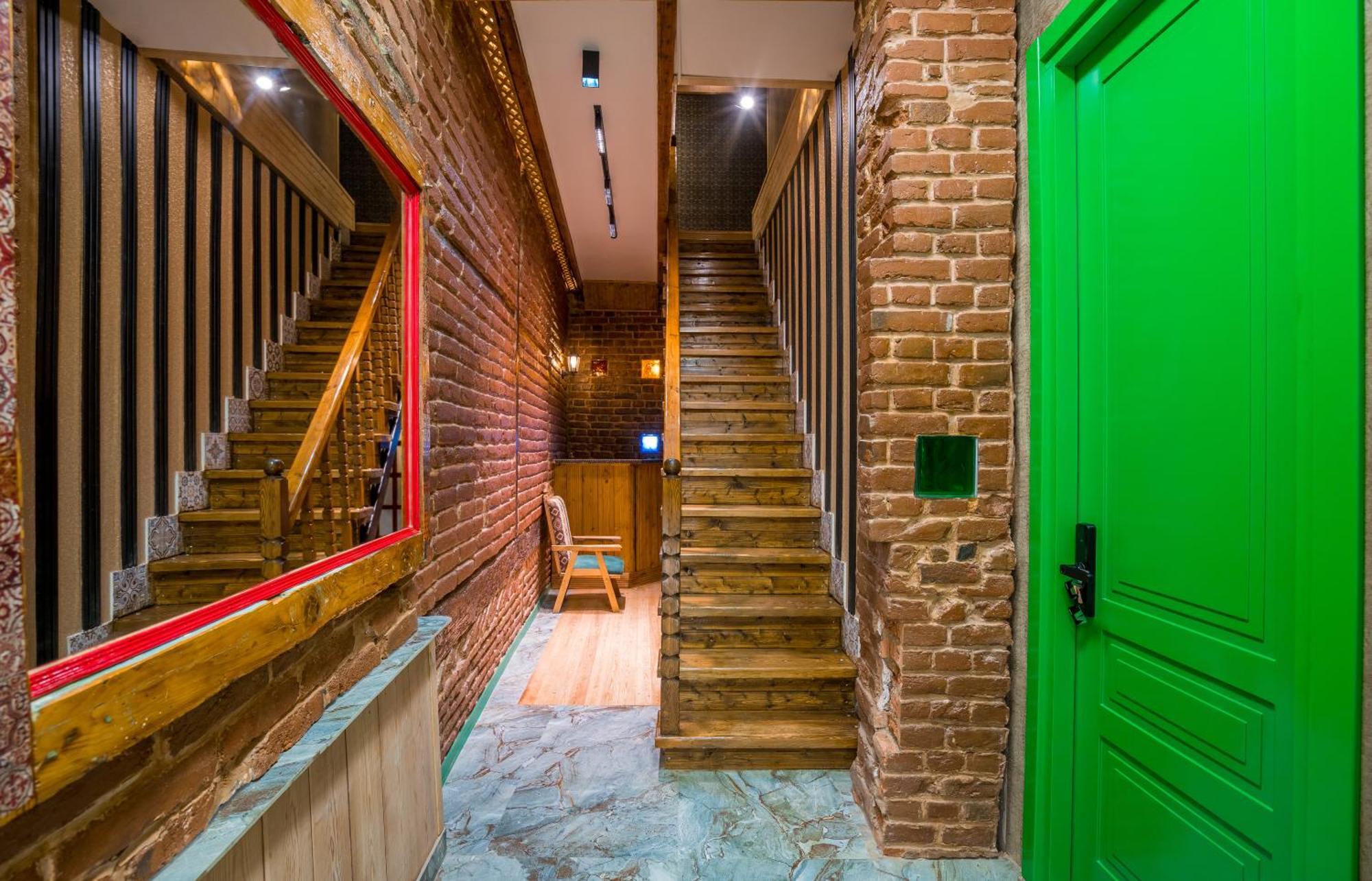 Apart View Hotel & Spa Tbilisi ภายนอก รูปภาพ