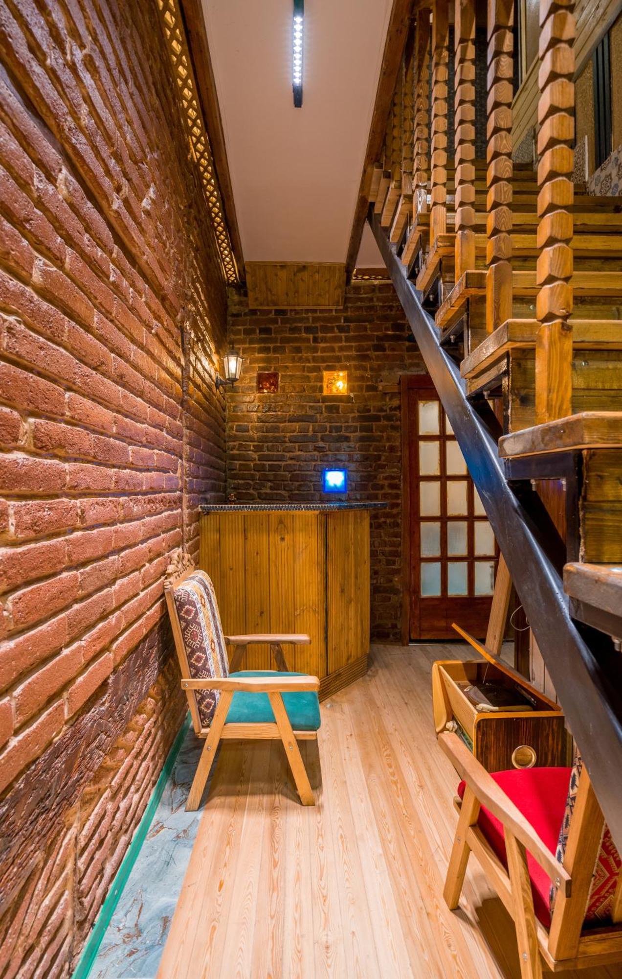 Apart View Hotel & Spa Tbilisi ภายนอก รูปภาพ